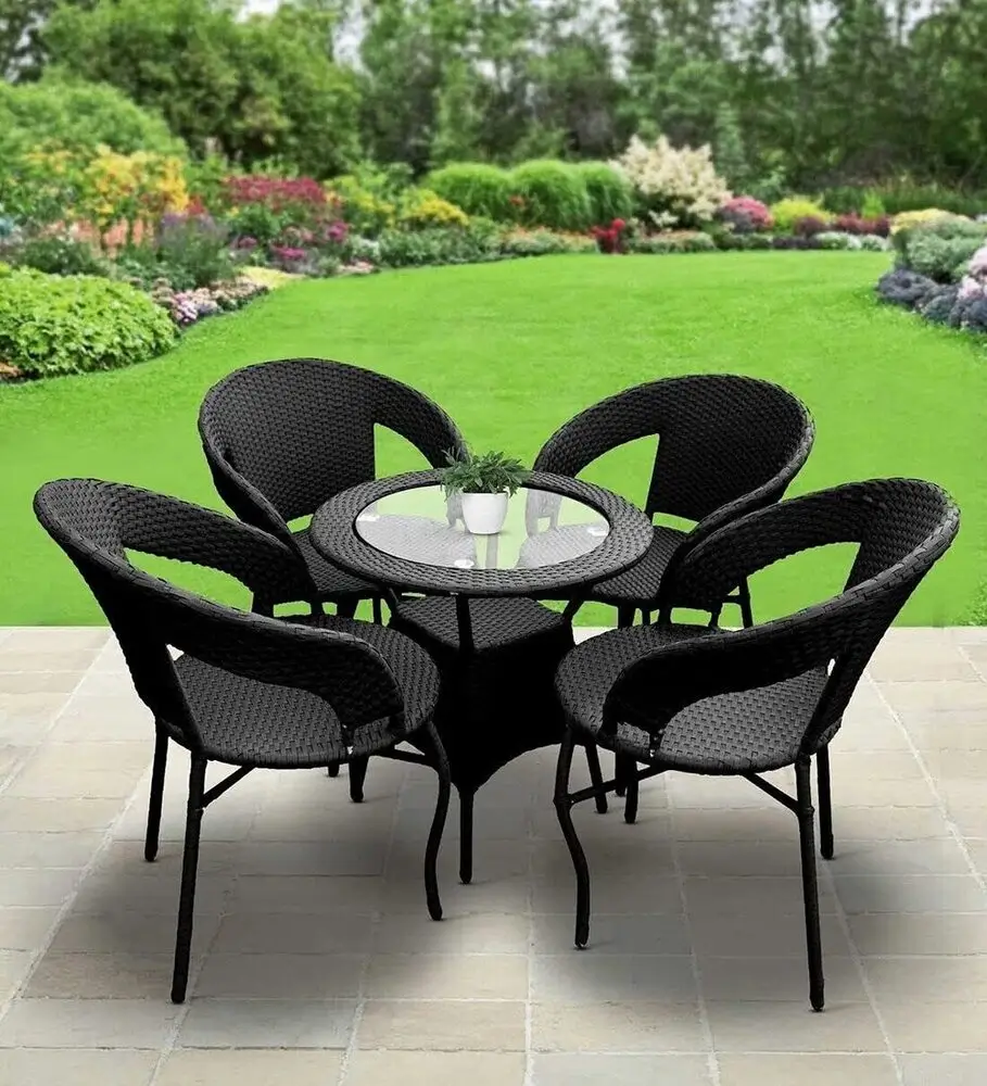 Outdoor patio garden furniture set for Dubai villa — sofa, dining and lounge options