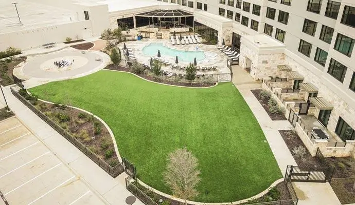 Commercial space artificial grass dubai decoration