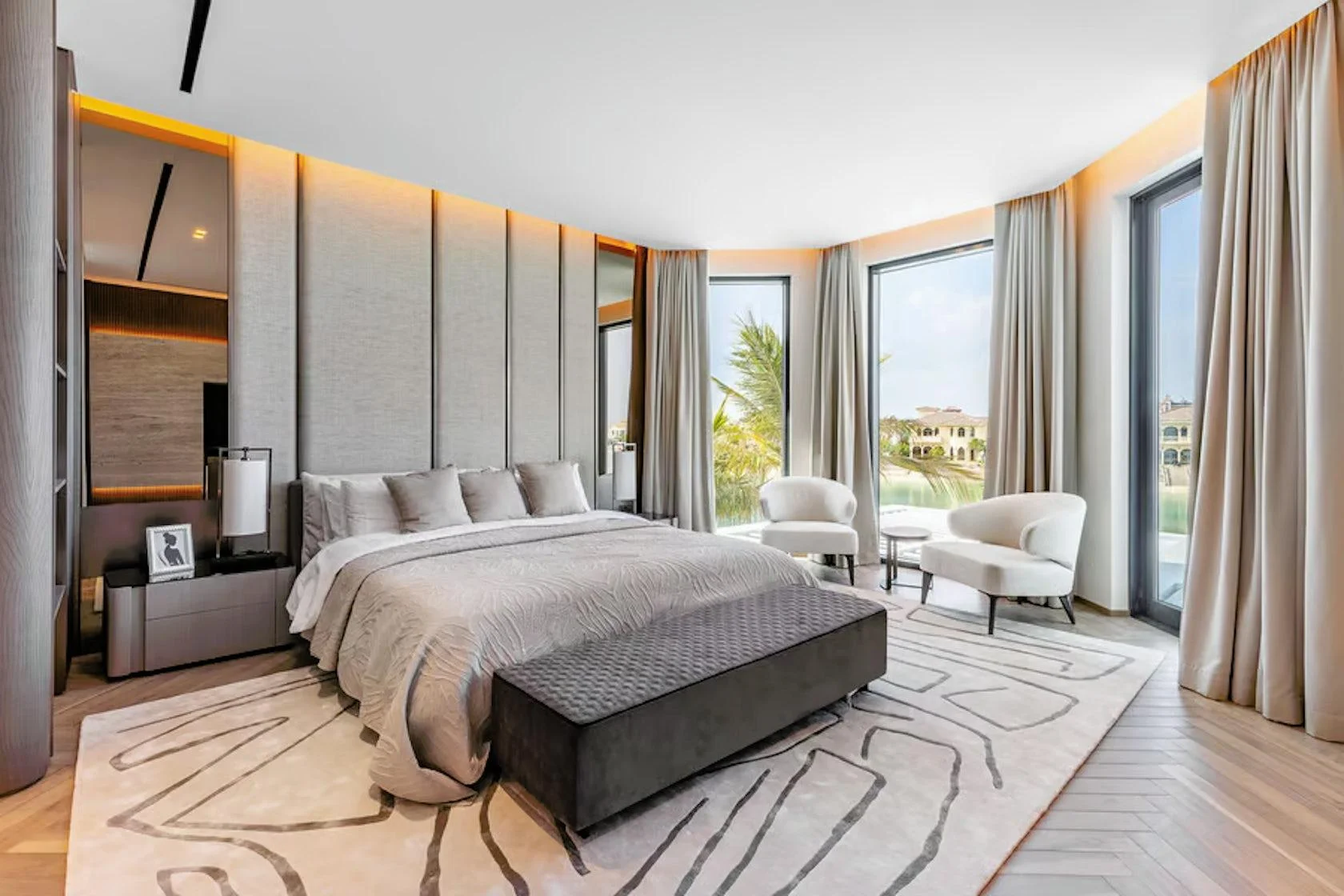 Custom bed for Dubai villa 2