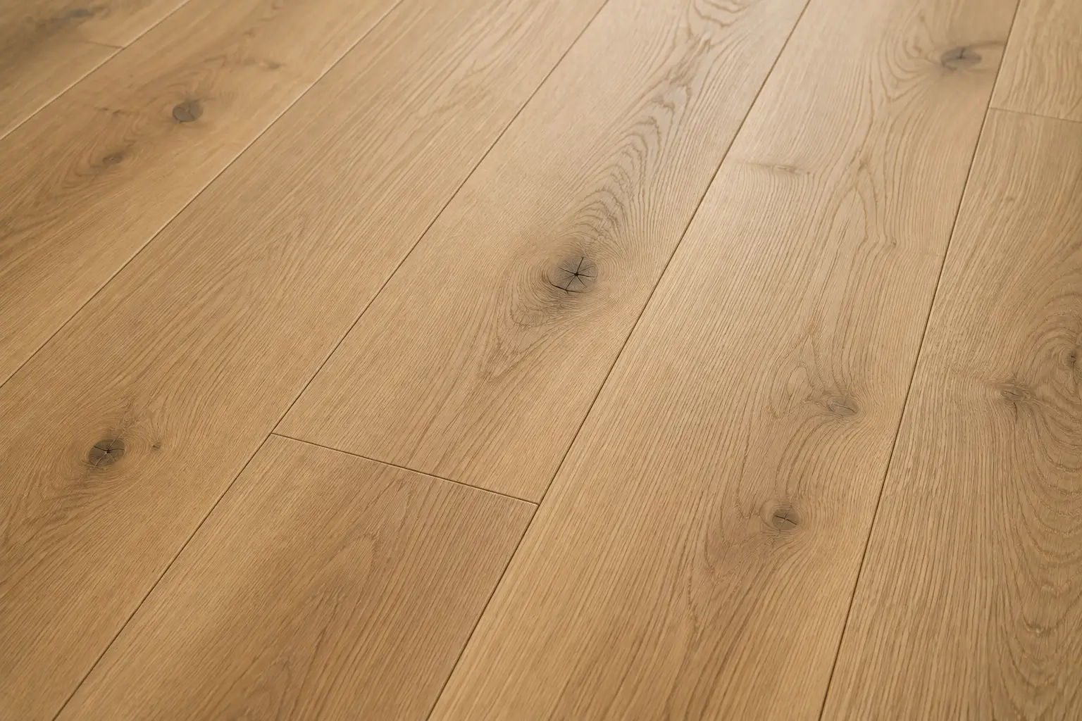 European Oak Engineered Wood Flooring Planks Dubai