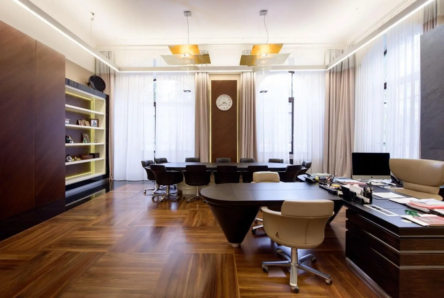 Executive office flooring detail 2