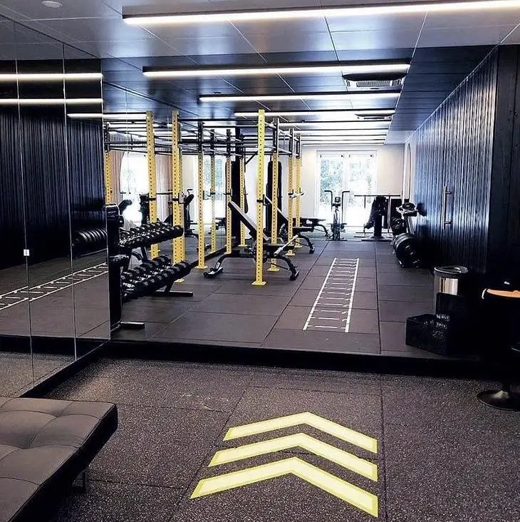 Crossfit gym heavy rubber mats