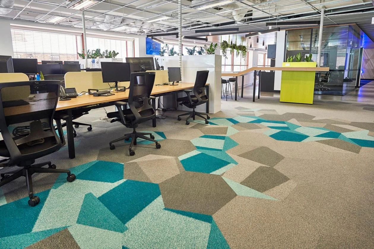 Patterned office carpets for Dubai interiors