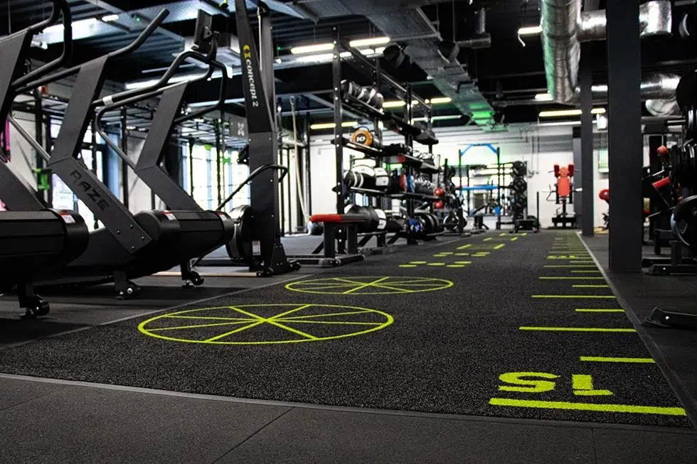 UV and heat resistant rubber flooring for UAE climate