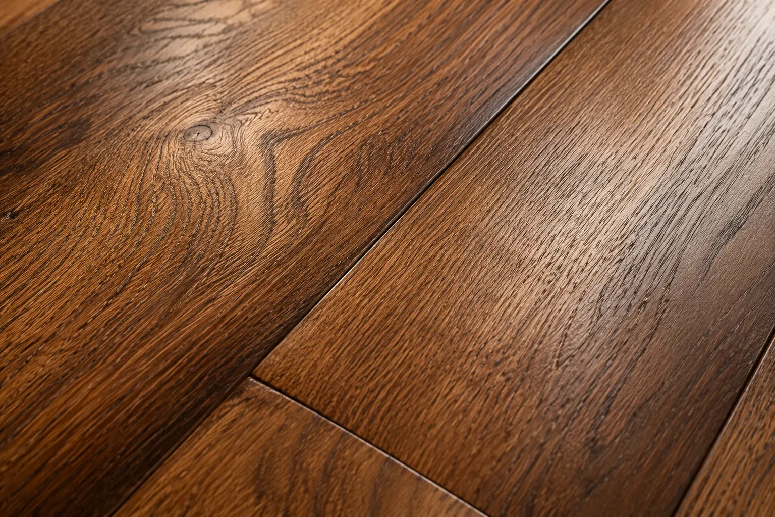 Natural Oak Hardwood Finish