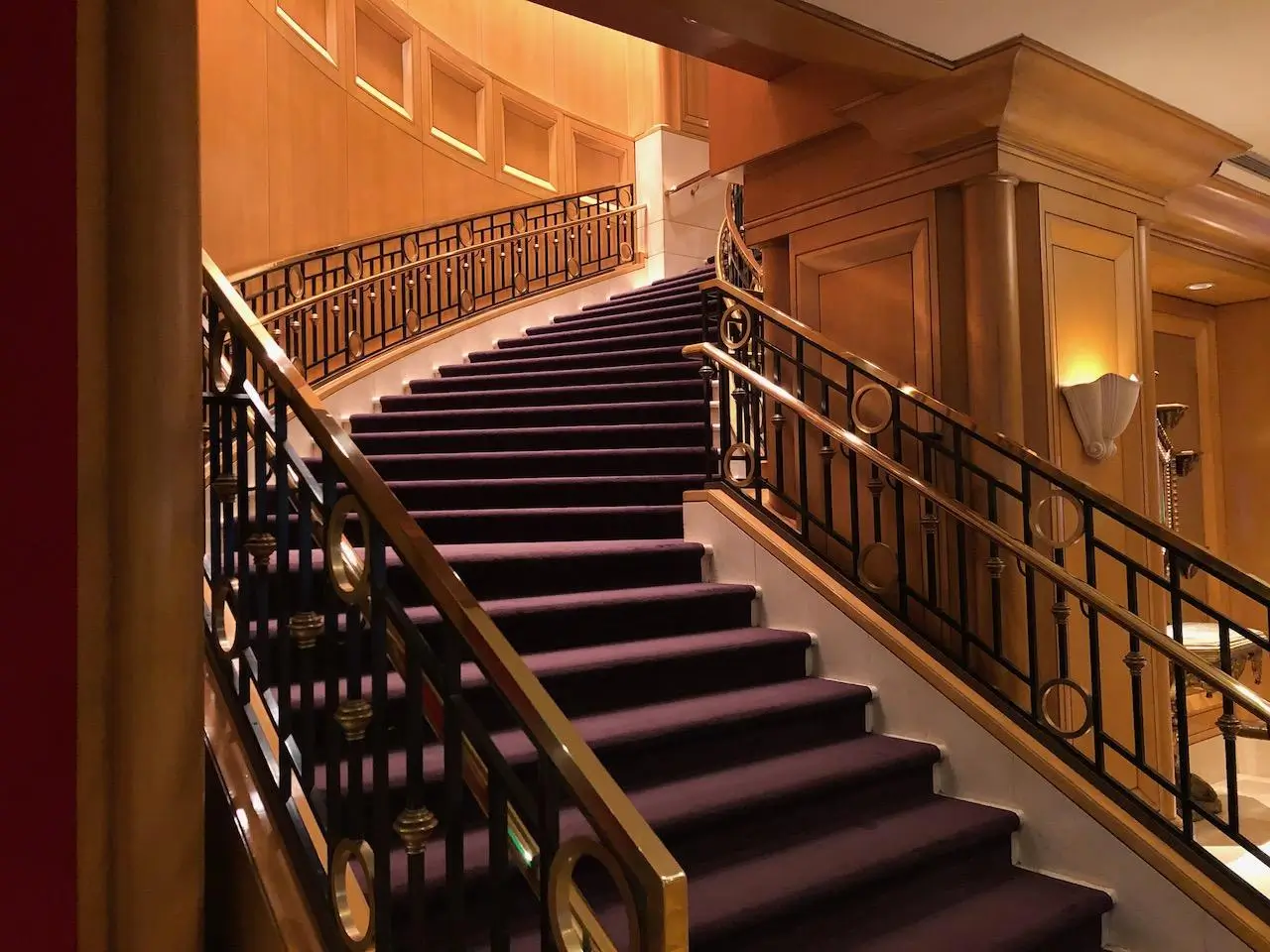 Hotel and commercial staircase carpet runner Dubai
