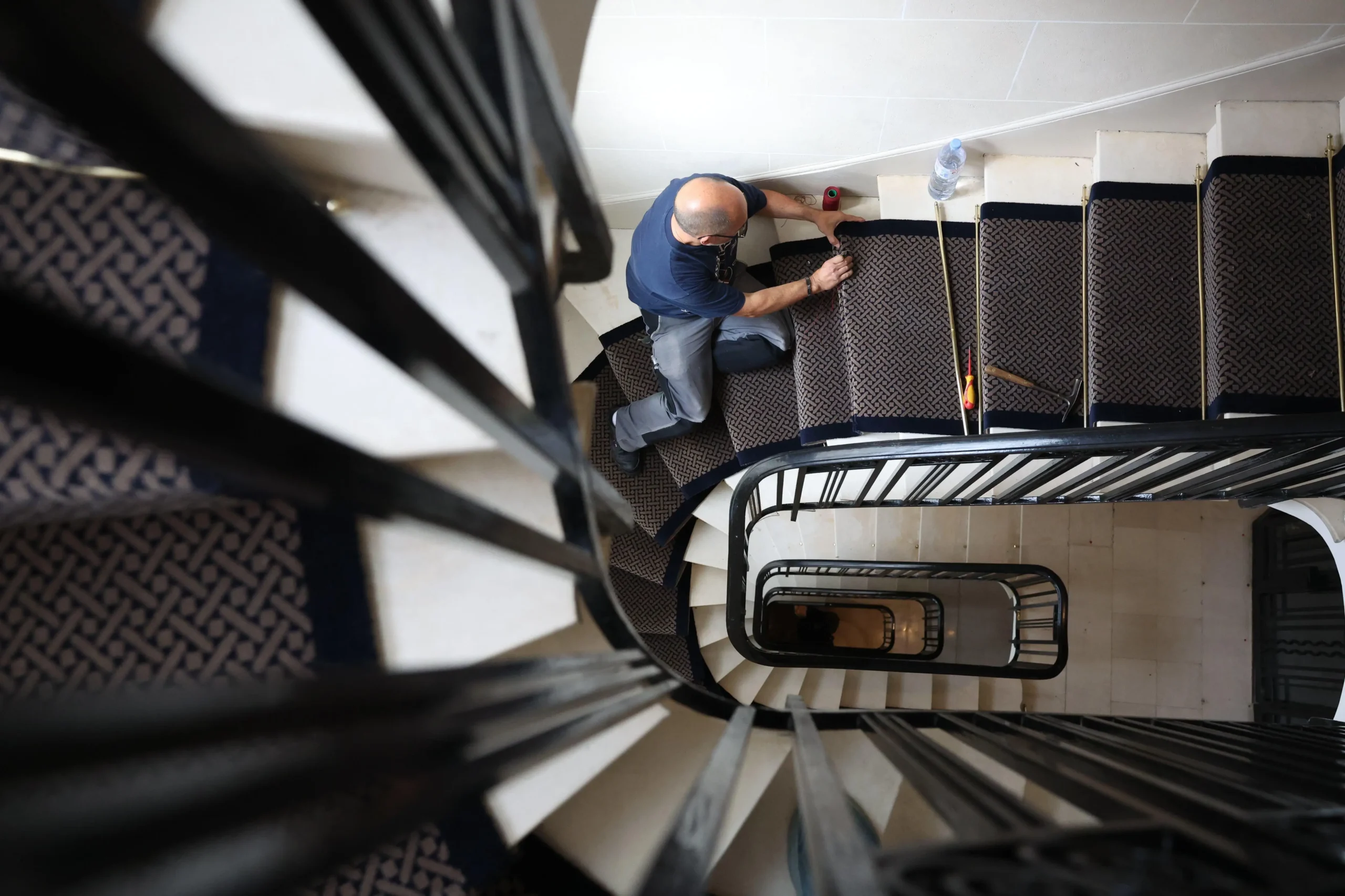 Professional stair carpet runner installation in Dubai